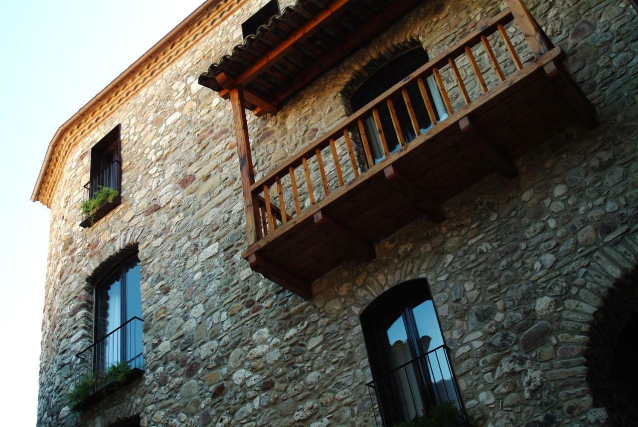 El Castell De La Pobla De Lillet (Adults Only) Villa Exterior photo