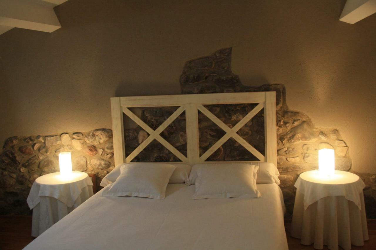El Castell De La Pobla De Lillet (Adults Only) Villa Exterior photo